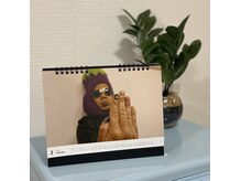 ハイネイルアンドラッシーズ(Hi! Nails&Lashes)の雰囲気（芸人の天竺鼠川原様のカレンダー撮影を中山が担当しました♪）