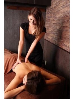 タイラックス 24(Thai-lax)/アロマオイルマッサージ