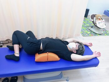 おなが浦添当山整骨院/腰痛改善ストレッチ