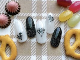 バレンタインネイル