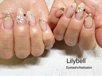 リリーベル(Lilybell)の写真/≪リピーター続出≫丁寧なケアでモチの良さに定評◎幅広い提案力で貴女の個性を活かした指先に仕上げます♪