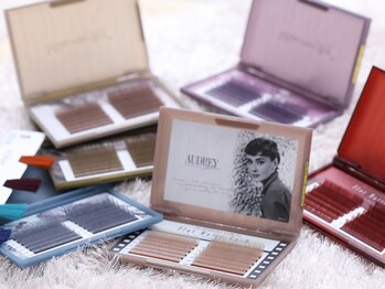 リリ 西院店(Rily)/内装