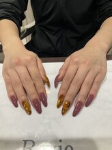 レビー(Revie)/ワンカラー＋アート