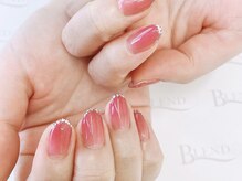 ブレンド 広尾店(BLEND)/マオジェルデザイン