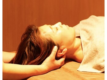 セレンシア(SERENCIA)/快眠誘導ヘッドスパ