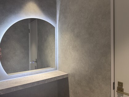 レイグロー バイ ヘッドライト ひたちなか店(RAYGLOW by HEADLIGHT)の写真