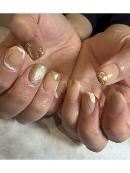 うにゃうにゃニュアンスネイル