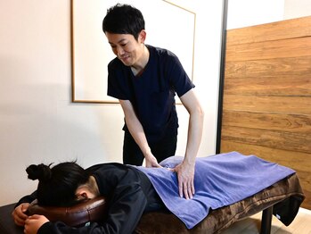 鍼灸マッサージここからの写真/【首肩腰に】本格鍼と整体で、手では届かない芯のコリを解放。初回40分4200円で的確にツボを刺激。