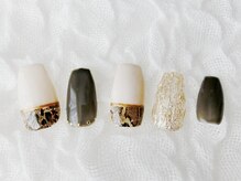 ネイリシャス(NAILICIOUS)/シックなパイソンネイル