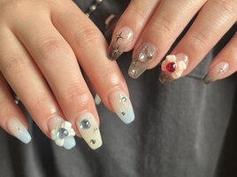 【Shiori @naka_inails】