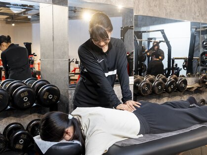 シャイニージム 八王子店(SHINYGYM)の写真