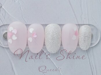 ネイルズシャインクイーンズ(nail's Shine Queen's)/上品トレンドアート