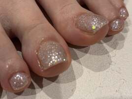 キラキラフットネイル