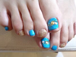 フット トレンド 大人 上品 海