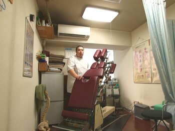 渋谷宇田川町カイロプラクティックの写真/一対一の完全個室でゴッドハンドの手技を¥6000で味わえる！あなたのカイロの常識が覆るカモ！！
