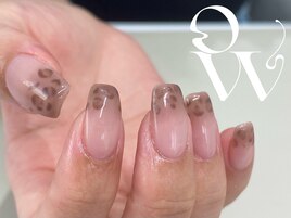 ナチュラルヒョウ柄ネイル