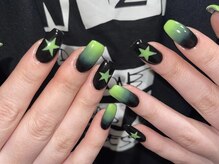 ハチイチイチサン(8113)/グラデーション