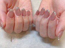フルゥ エビス(fl EBISU.)/ガラスフレンチネイル◇¥9,000