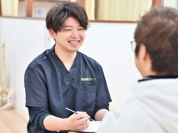 まつもと鍼灸接骨院 つくば/症状の聞き取りを行います