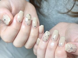 ぷっくりリボンネイル