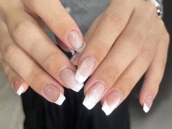 クレオ(Cleo)の写真/周りと差が付く！圧倒的【美フォルム】で何度も見たくなる指先に★丁寧なケアで浮きにくいモチの良さを実感