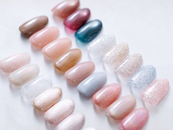 キャンアイドレッシー 枚方店(Can I Dressy)の写真/シンプル＆上品ネイルなら当店にお任せ☆どのネイルもリーズナブルなので、通いやすさ◎