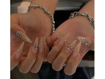 エンヤ ネイル(Enya Nail)の写真/人気のスカルプは長さだしで理想の美フォルムに☆自爪が短い方や爪の形が気になる方も、憧れの指先へ♪