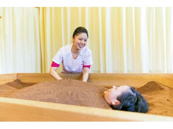 ヘリオトロープ 小須戸本店/☆当店自慢の米ぬか100%酵素風呂