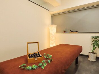 メリオレム 三軒茶屋(meliorem)の写真/【完全個室】整体マッサージ×ドライヘッドスパで極上癒し空間♪腰痛/肩こり/眼精疲労/頭痛をじっくりケア