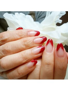 コーラル(CORAL)/フレンチネイル
