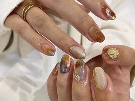 ブラウンニュアンスネイル