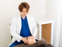 ゆうき式小顔矯正/小顔矯正施術風景