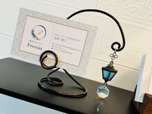 フリージア(Freesia)/サロン名刺