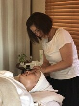 ネフェルティティ 緑地公園店(Nefertity)/◆フェイシャル