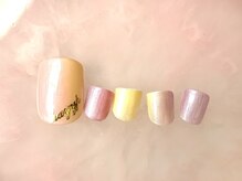 ネイルサロン フローリア(nail salon Florir)/パール　縦カラグラ