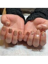 エム アンド ディー 武蔵小杉店(M&D)/ニュアンスネイル