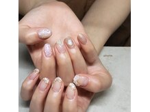 シルニー リム(Silny rim)/アシンメトリーニュアンスネイル