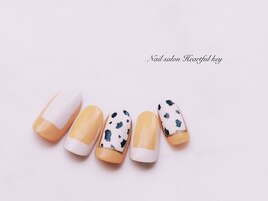 ダルメシアンネイル¥10500