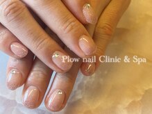 プラウネイル(Plow Nail)/ラメグラデーション×ストーン