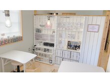 ティアリーネイル 羽生店(Tiary Nail)の雰囲気（明るく広々とした店内♪）