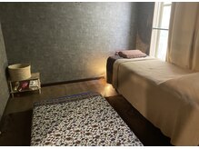 ユニ 下北沢駅前店(Uni)/プライベート空間でリラックス