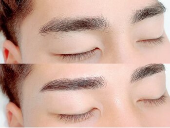 ホワイトアイ 甲府上石田(WHITE EYE)