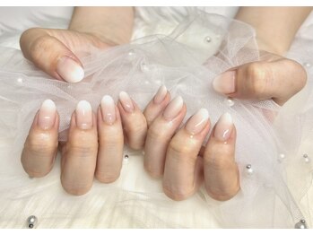 リマ(Lima)/グラデーションネイル