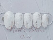 ネイルズシャインクイーンズ(nail's Shine Queen's)/上品トレンドアート