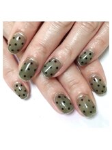 ネイルサロン ビューティーマジック 川口店/シースルードットネイル