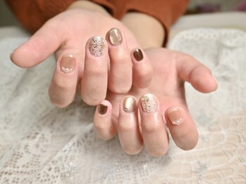 brown nail