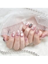 ミニョン(Minyon)/うるうる♪マグネットネイル