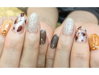 ネイルサロン ビー トライアングル 神楽坂店(B'triangle)