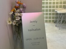 この看板が目印です♪