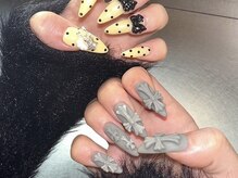 ミュウミュウ(miumiu)/春ネイル